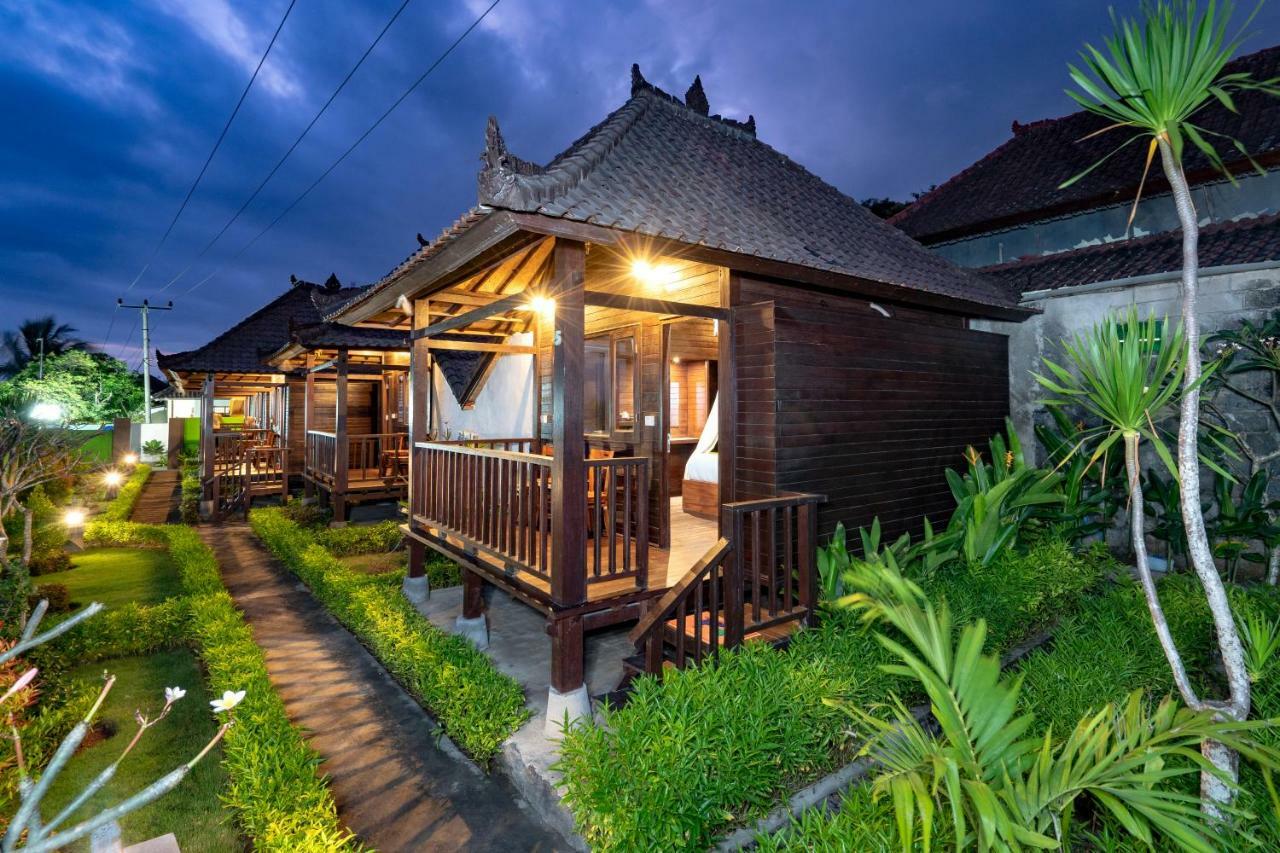 Ocean Hostel Ceningan Island Exterior foto