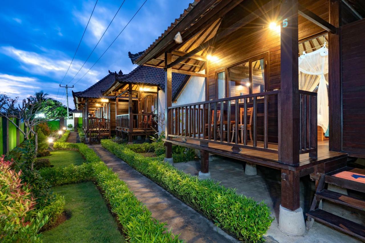 Ocean Hostel Ceningan Island Exterior foto